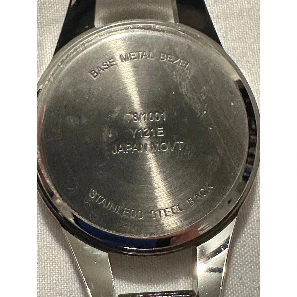 Silver Tone Women's Fashion Watch Pink‎ Face Analog Quartz Japan Movt 78/1001